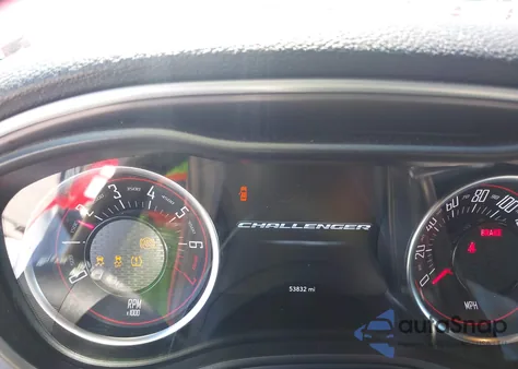 2022 Dodge Challenger Gt z USA, uszkodzony, nr VIN 2C3CDZJGXNH214616